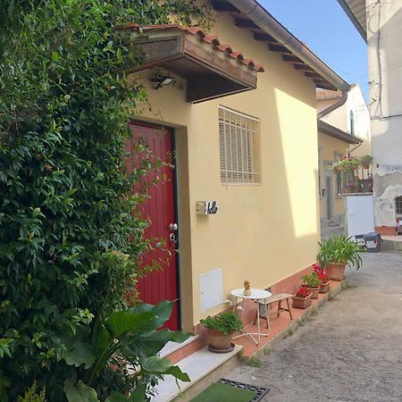 Casina Di Nina Apartment Livorno Exterior photo